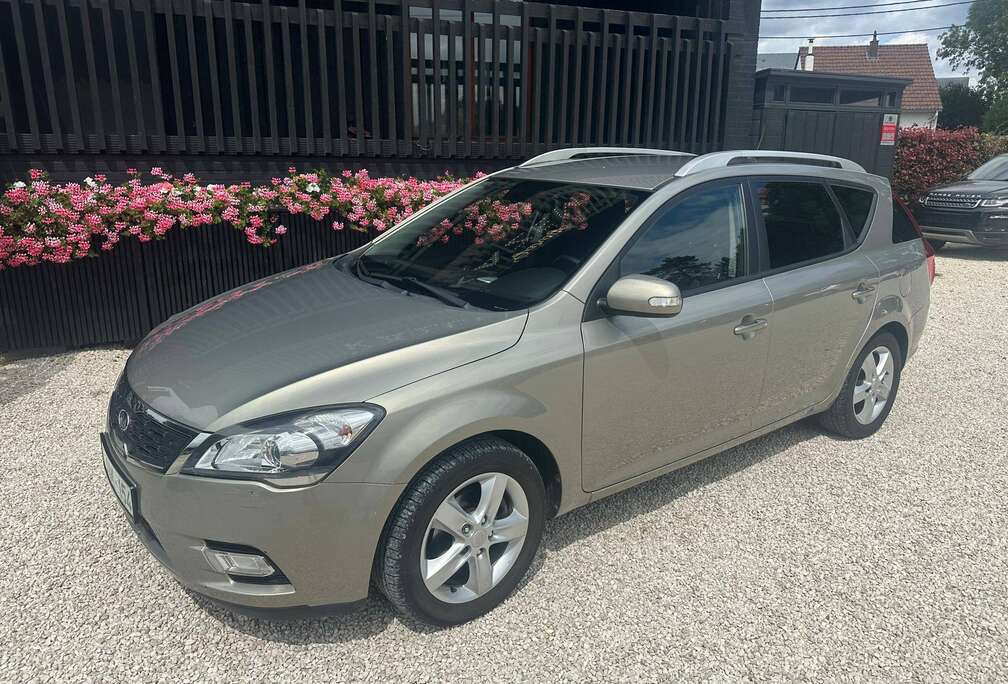 Kia Cee\'d SW 1.6 CRDi