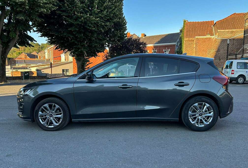 Ford Focus 1.0 EcoBoost Connected