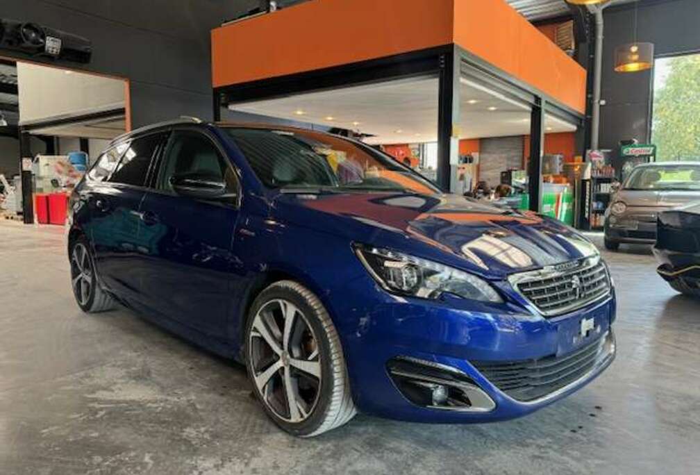 Peugeot SW 1.2  GT Line - A/C - LIM/REG - MEDIA - CAM - TOIT PANO