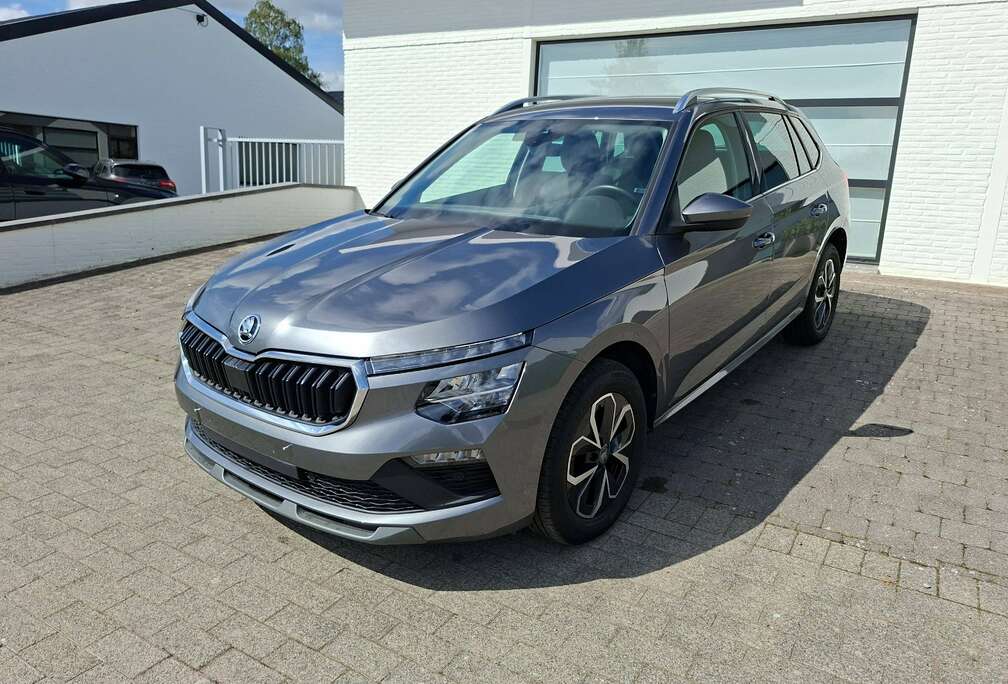 Skoda Kamiq 1.0 TSI Selection 85 KW CAMERA APP CONNECT