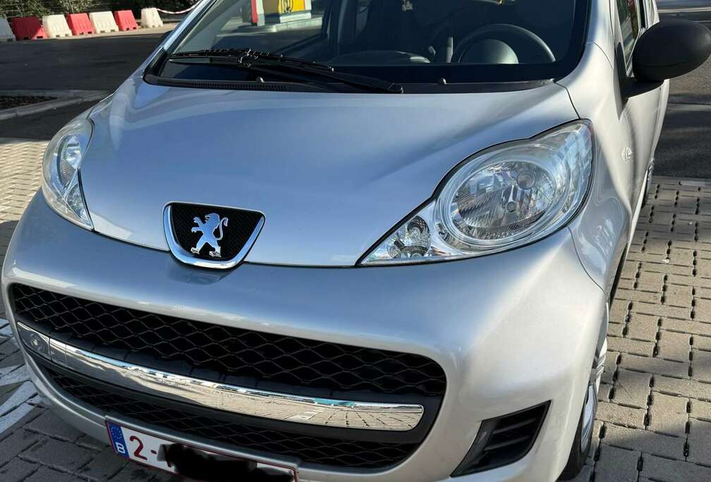 Peugeot 107 1.0i Urban