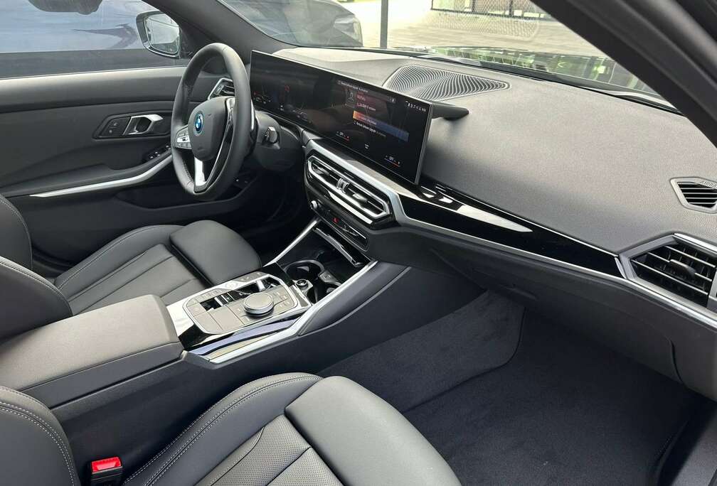 BMW 320e Touring Aut.