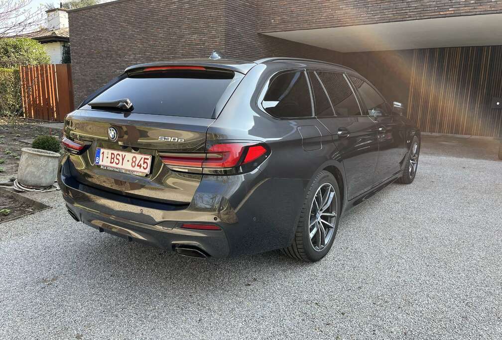 BMW Touring 530eXA PHEV (220 kW)