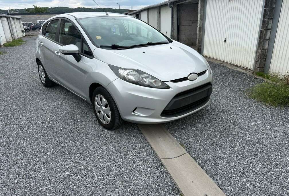 Ford 1.4 TDCi Titanium