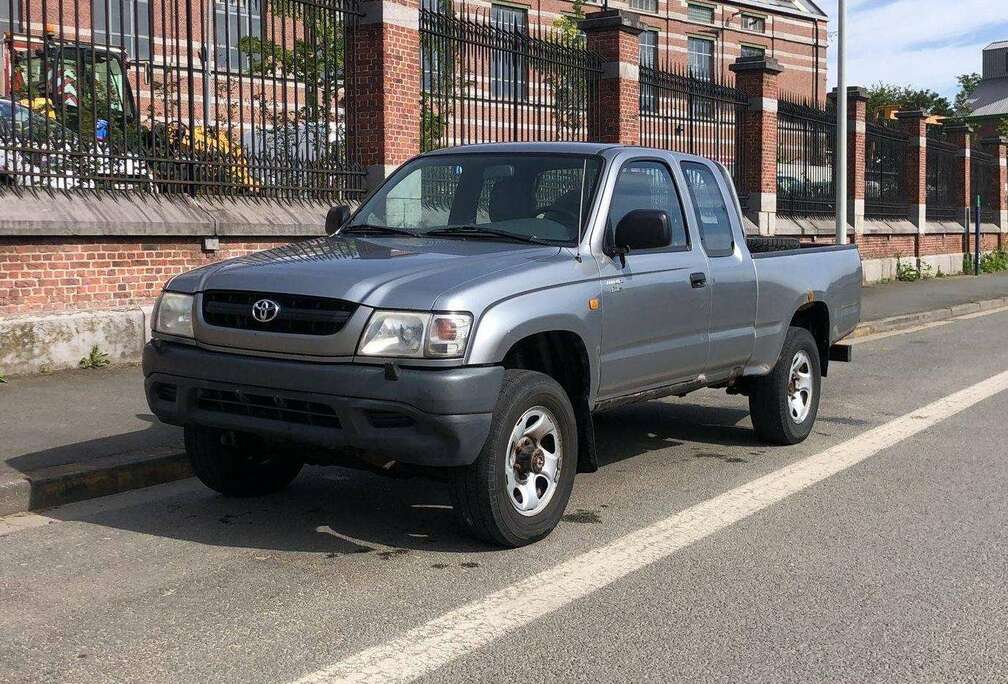 Toyota 2.5 Turbo D-4D 4WD