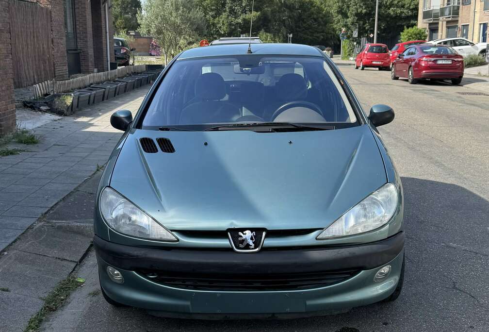 Peugeot SW 1.6i 16v XS