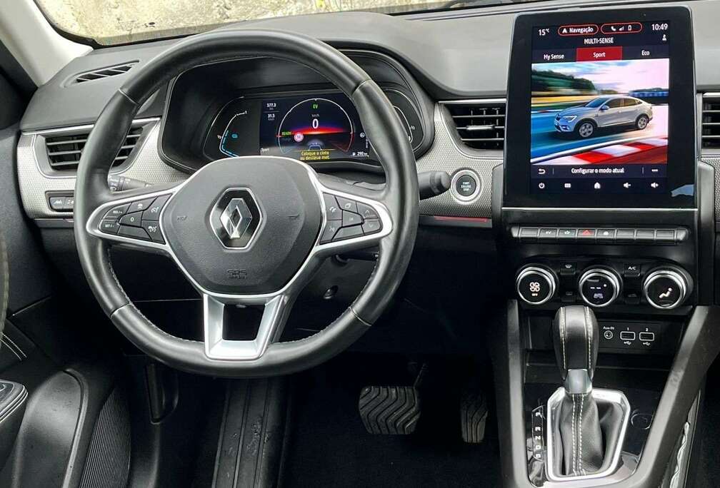 Renault Arkana E-TECH 1.6i E-Tech Engin. Fast Track