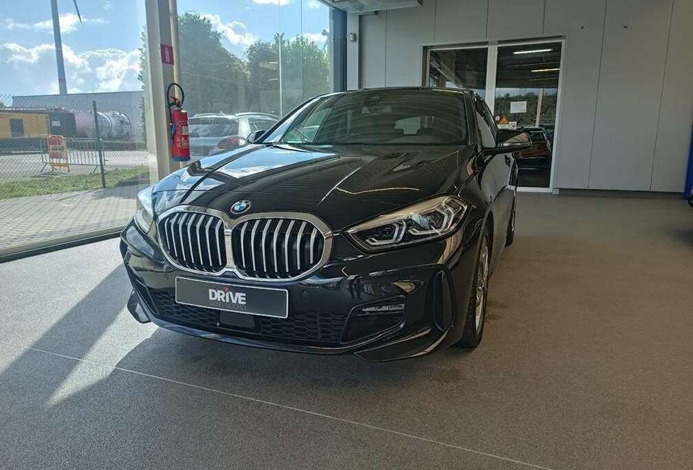 BMW I M-Sport *PANO DAK/VERW.ZETELS/CARPLAY*