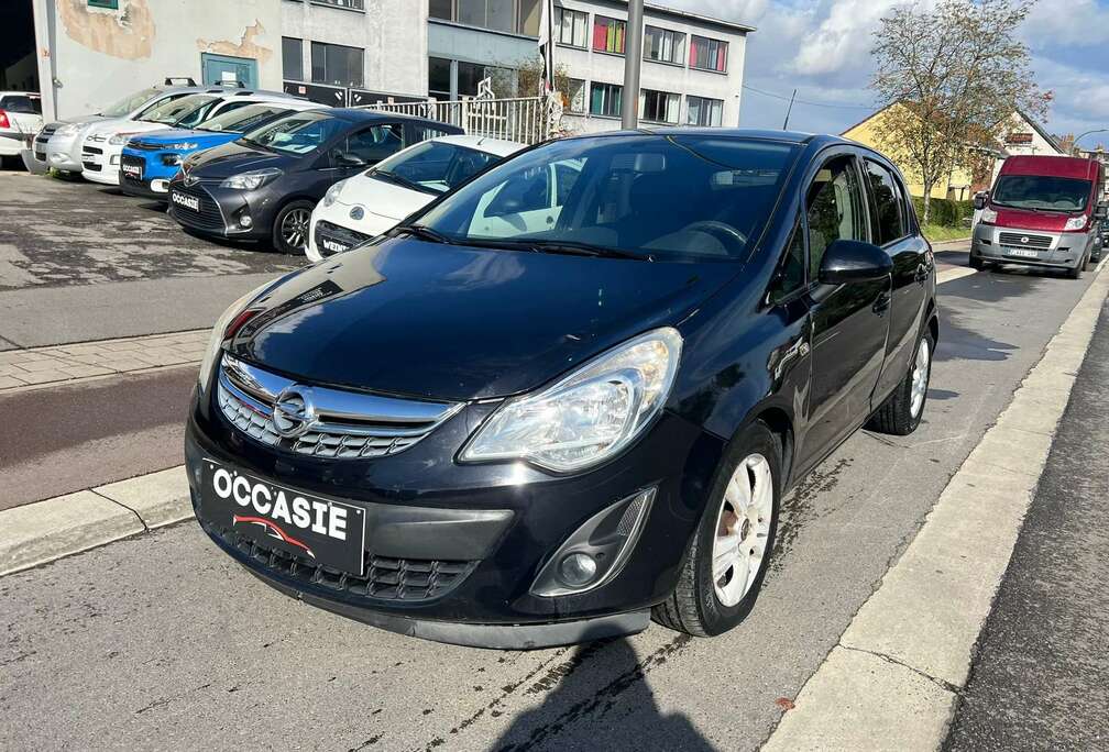 Opel 1.3 CDTi Cosmo DPF