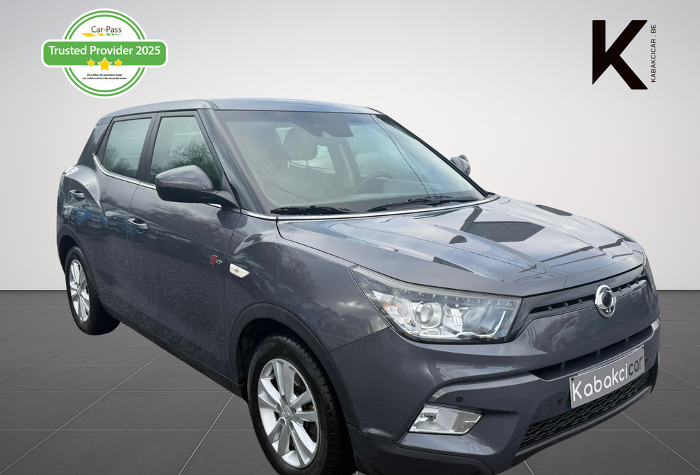 SsangYong Tivoli 1.6i e-XGi / 4WD / Clim / Caméra / Garantie