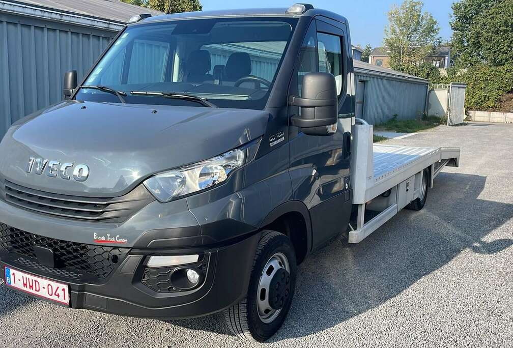 Iveco 50C35 3.0 Turbo VGT Hi-Matic