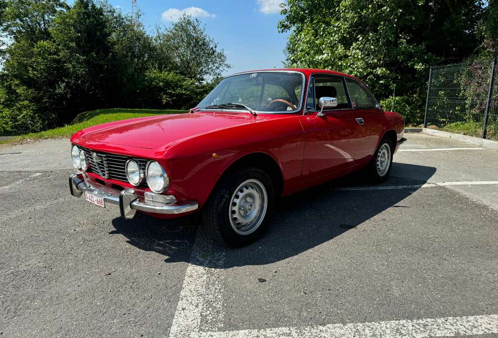 Alfa Romeo 2000 - Good Condition