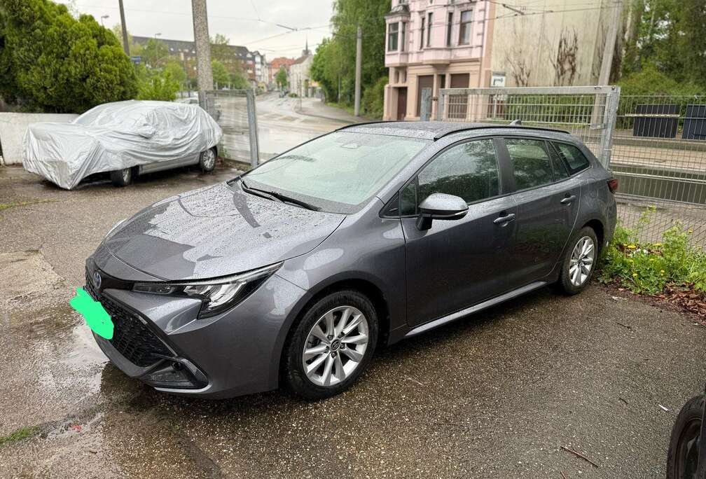 Toyota TS Hybrid 1.8 Style e-CVT GPF