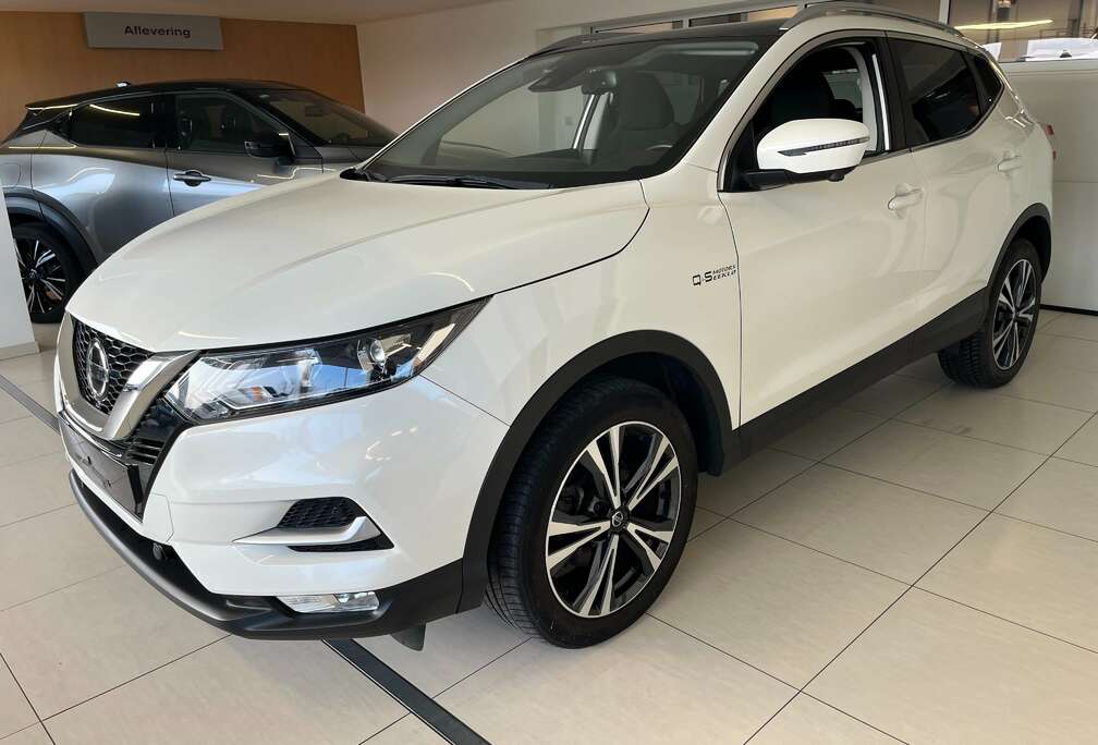 Nissan Qashqai 1.3 DIG-T N-CONNECTA