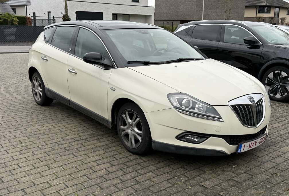 Lancia Delta 1.6 Multijet 16v Oro