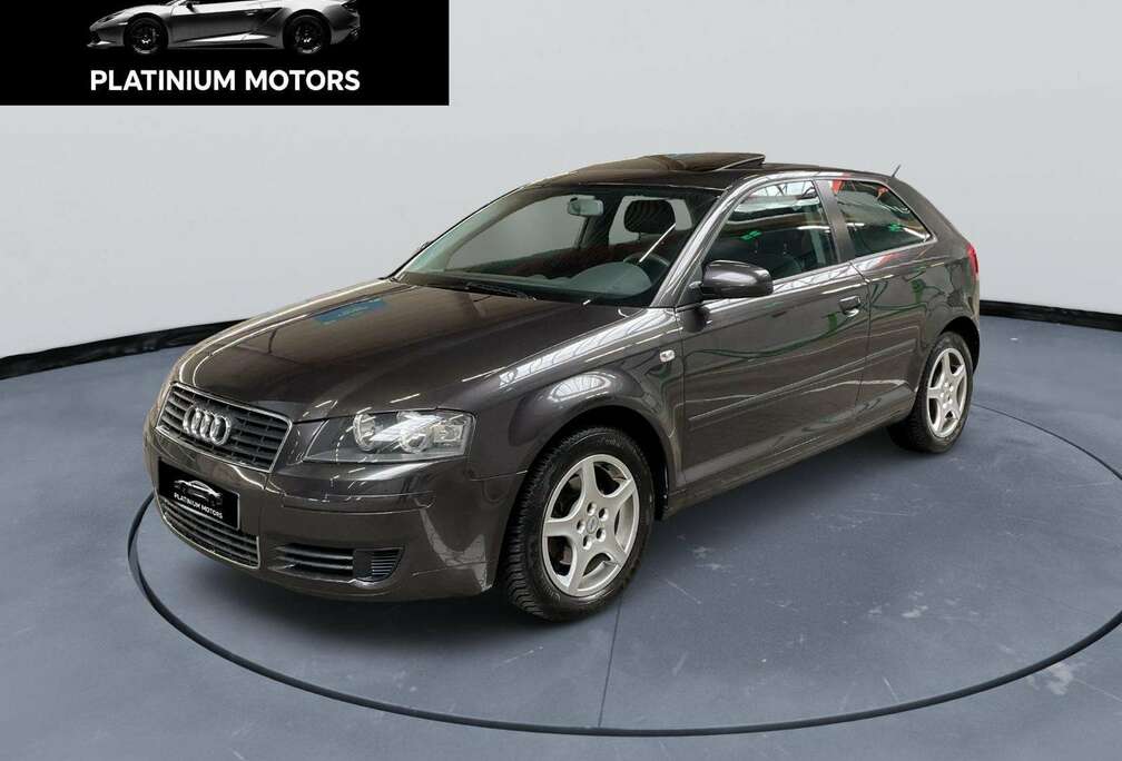 Audi A3 2.0i 16v FSI Ambiente Tiptronic