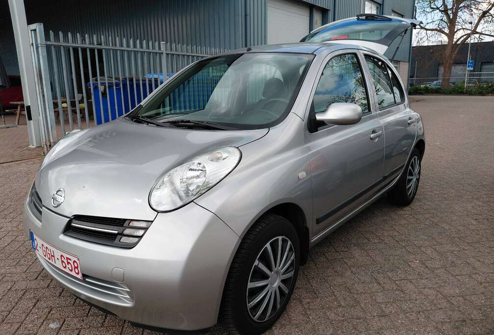 Nissan 1.2i 16v Visia Plus