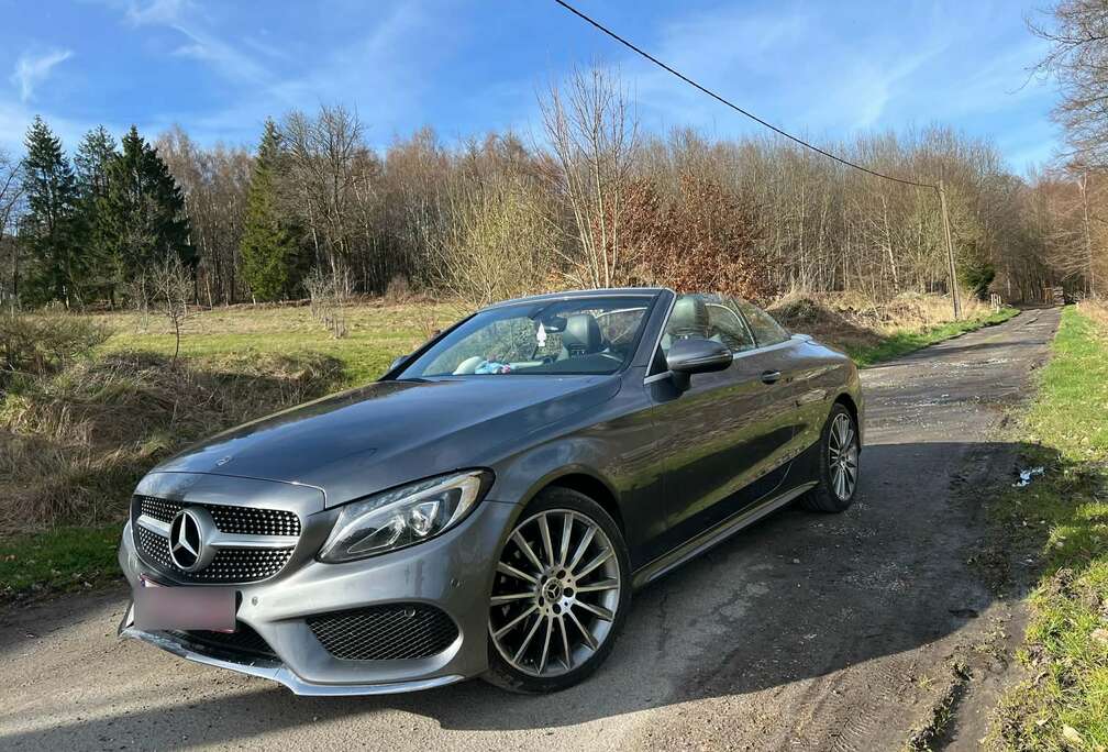 Mercedes-Benz Cabriolet Diesel 4 Matic Parfait Etat