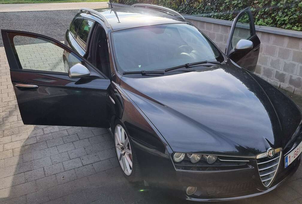 Alfa Romeo 159+Sportwagon+1.9+JTDM+16V+DPF+Q-Tronic+ti