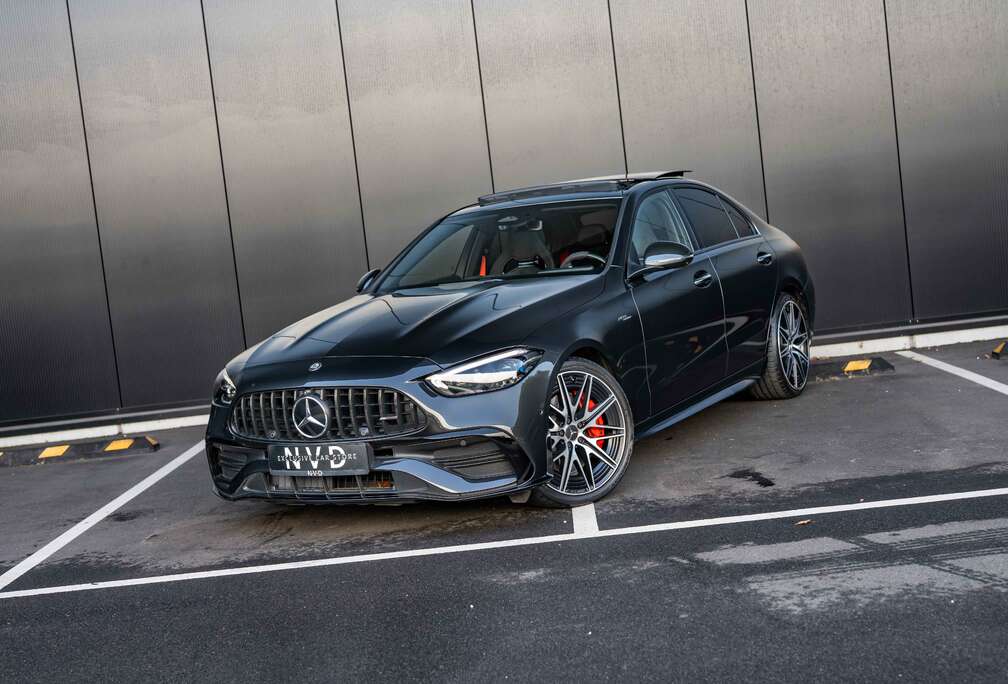 Mercedes-Benz 4MATIC | AMG Performance-stoelen | AMG Dynamic Plus | Achterasbesturing | Head-up | Panoramadak | Burmester | 360° camera