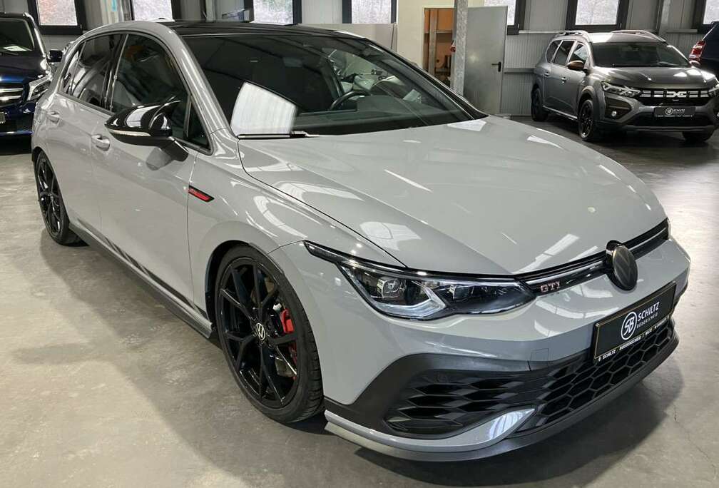 Volkswagen 2.0 Club Sport 300HP