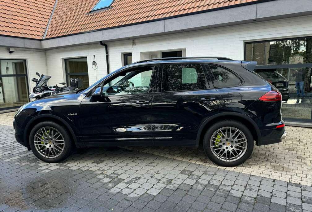 Porsche 3.0i V6 PHEV S Platinum Edit. Tipt.S