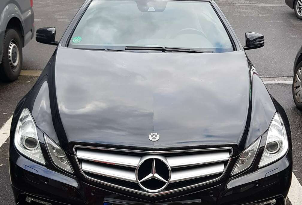 Mercedes-Benz E 200 CGI Cabrio BlueEFFICIENCY Avantgarde