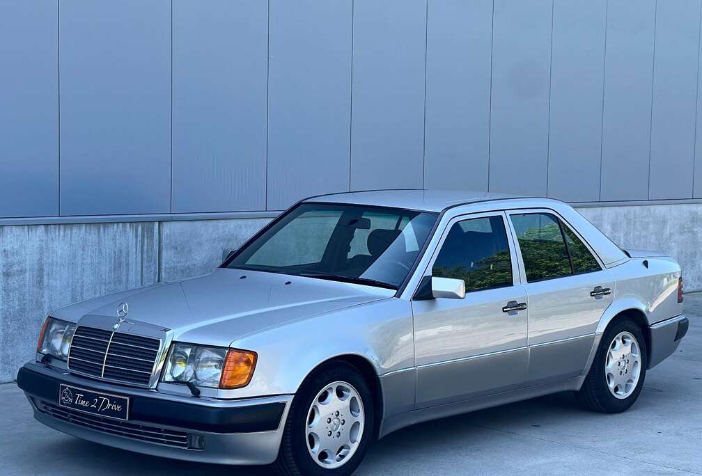 Mercedes-Benz E - Immaculate Condition - 125.000 Km from new