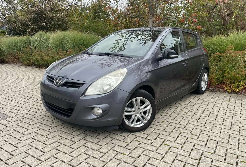 Hyundai 2012/270.000km/Euro 5 - Diesel