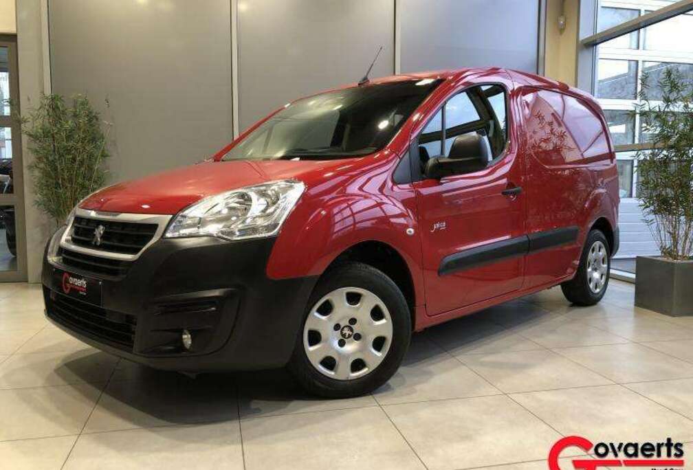 Peugeot Premium Pack 120PK Man6