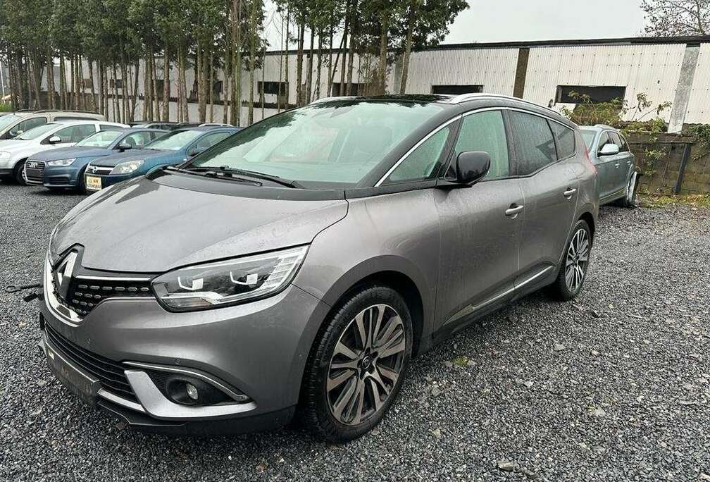 Renault BOSE IV INITIALE PARIS, MOTOR CHASSE