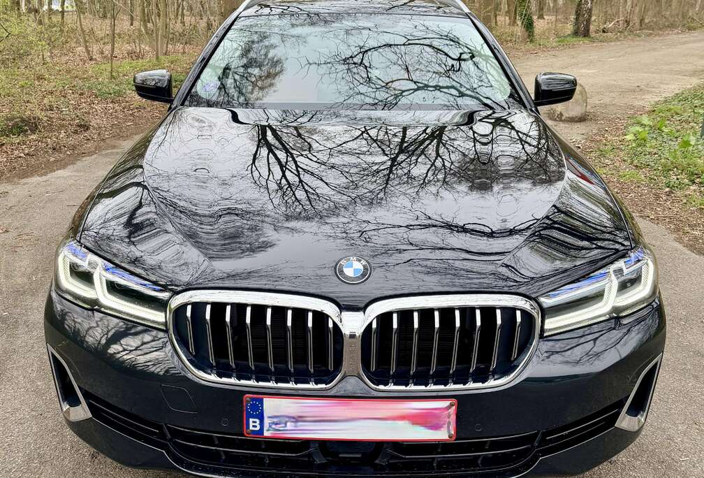 BMW Bmw 530i X drive luxury line