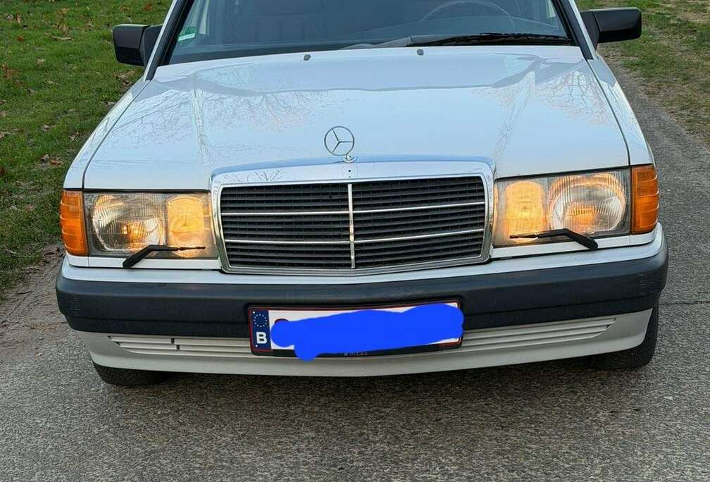 Mercedes-Benz E 1.8