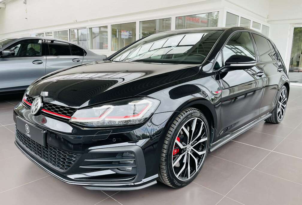 Volkswagen 2.0 TSI DSG *** GARANTIE + LED + GPS + ALCANTARA ***