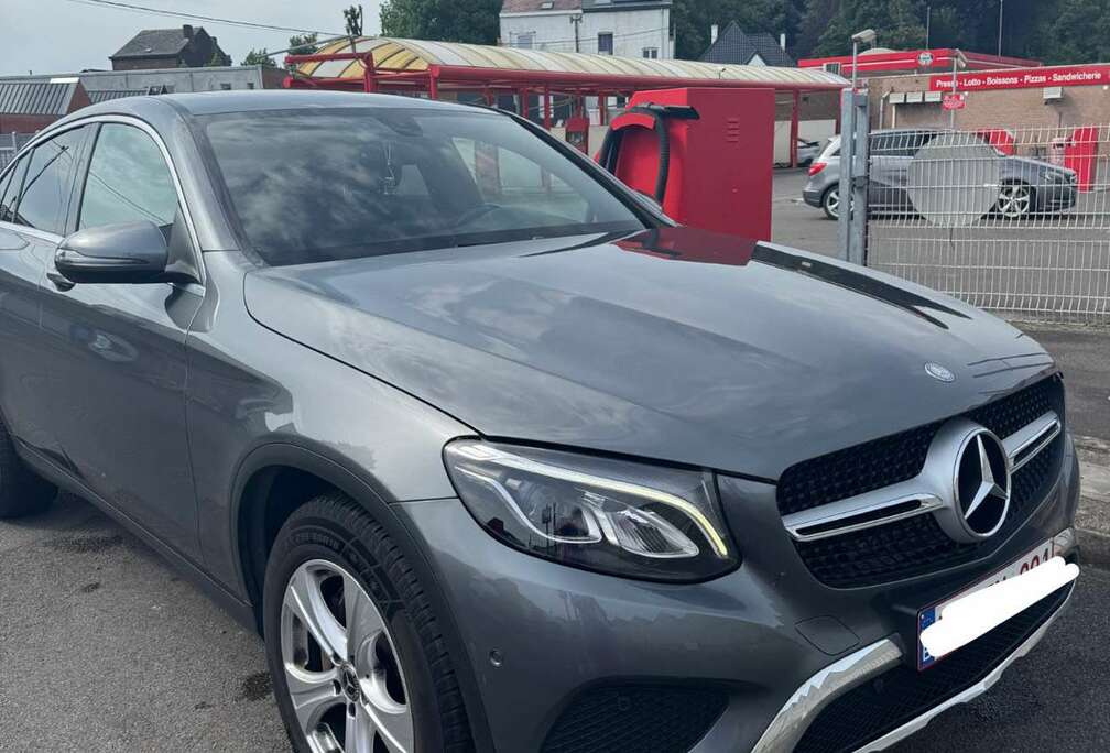 Mercedes-Benz Coupé d 4-Matic