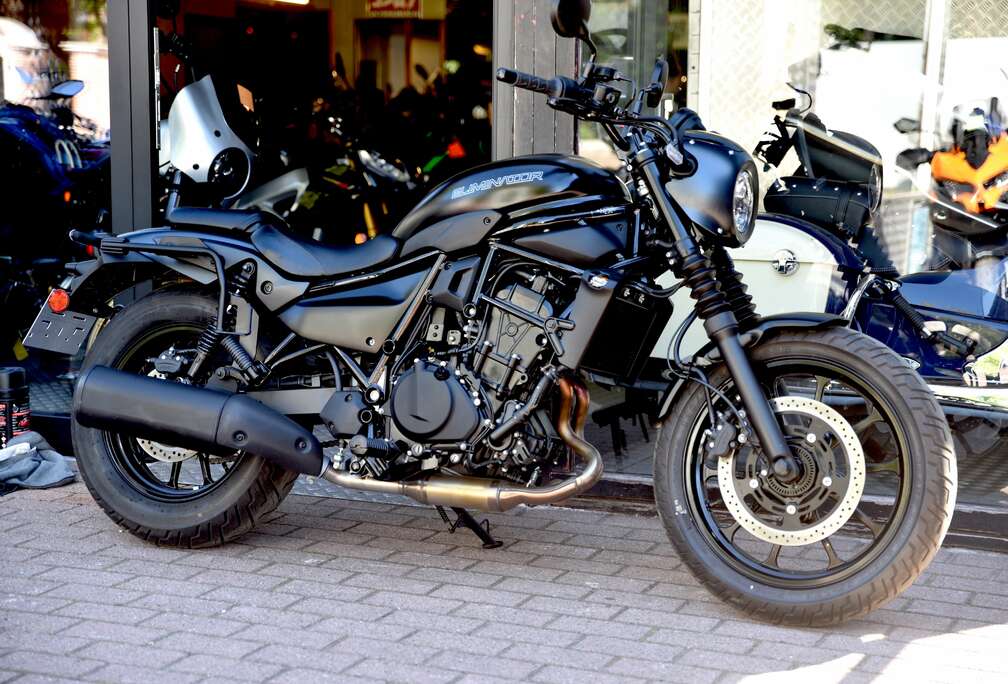***MOTO VERTE***