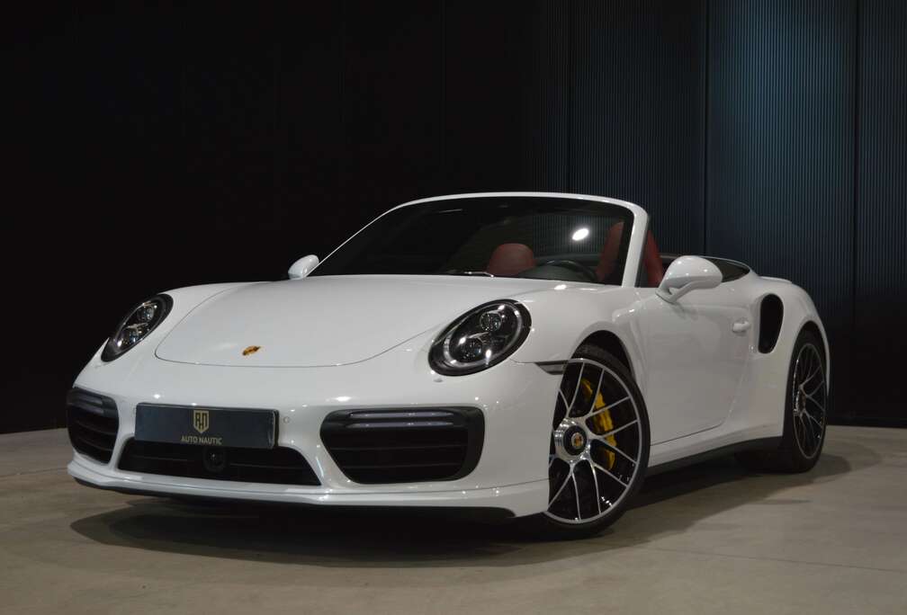 Porsche 991.2 Turbo S 3.8i cabriolet - 1 HAND - Porsche services!