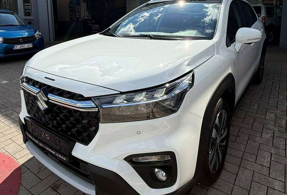 Suzuki S-Cross 1.4 Turbo Boosterjet 48V Hybrid GLX SP