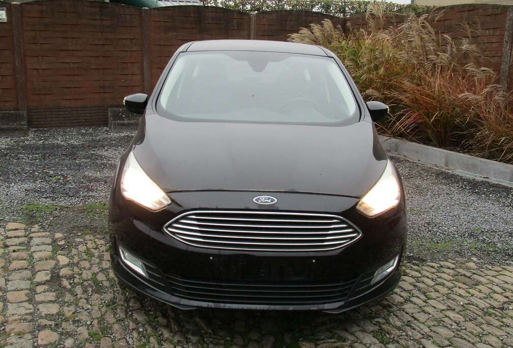 Ford 1.5 TDCi Titanium - 1 AN DE GARANTIE -