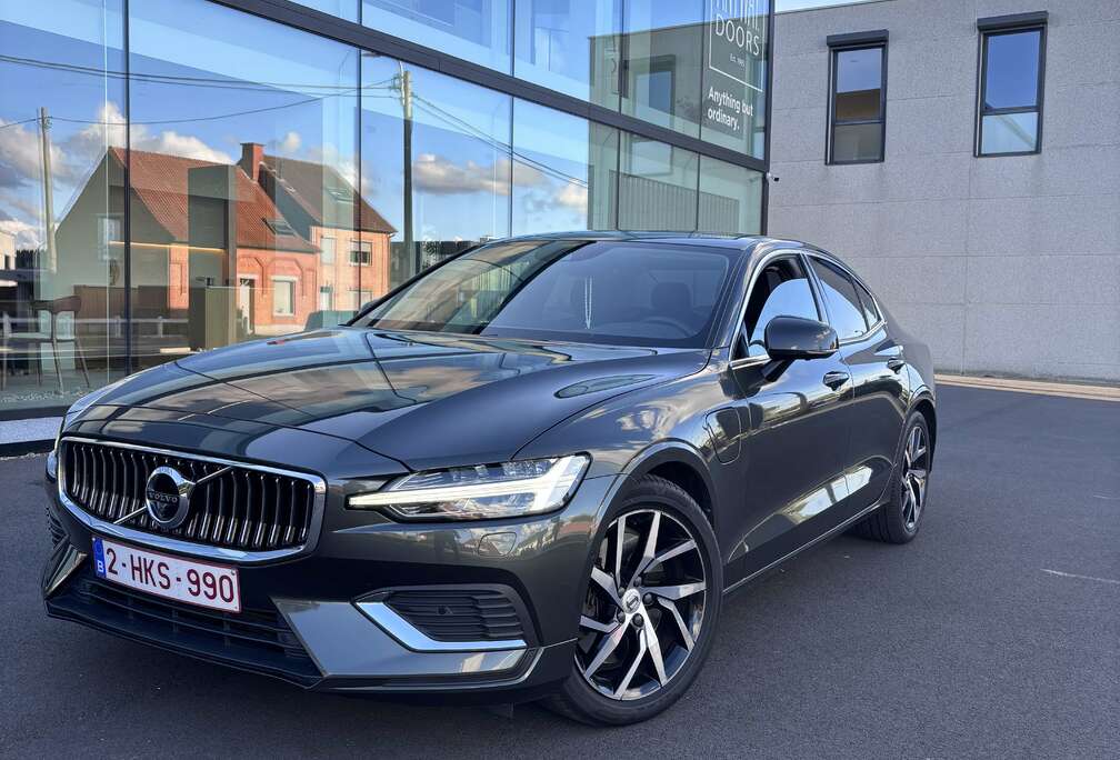 Volvo 2.0 T8 AWD PHEV Inscription