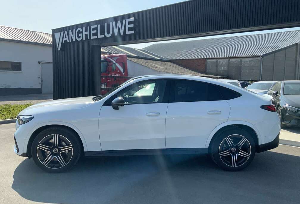 Mercedes-Benz d 4MATIC Coupe /360-camera/AMG Line/KEYLESS GO