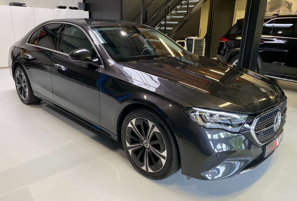 Mercedes-Benz e 9G Plug-in Sport+ Advanced Distronic/19\