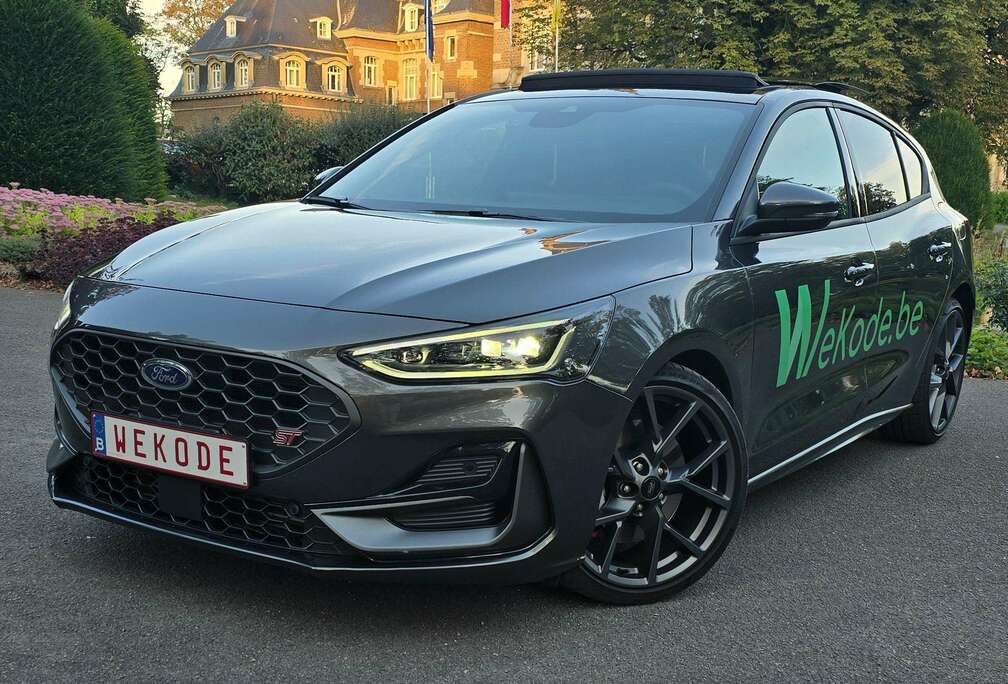 Ford Focus+ST+2.3+EcoBoost