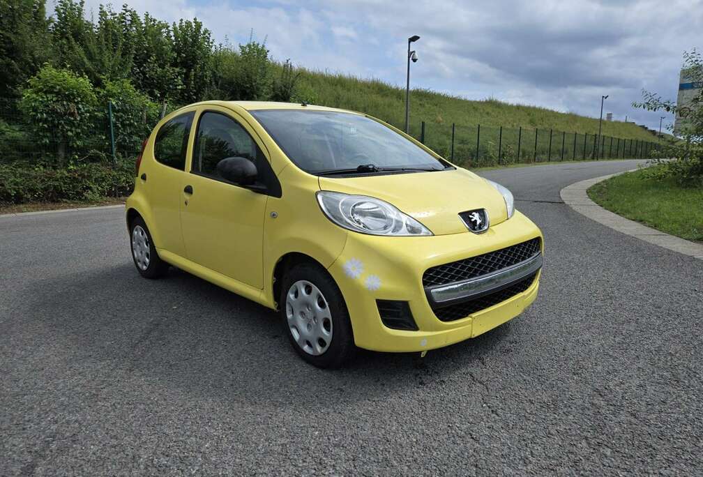 Peugeot 1.0i Urban
