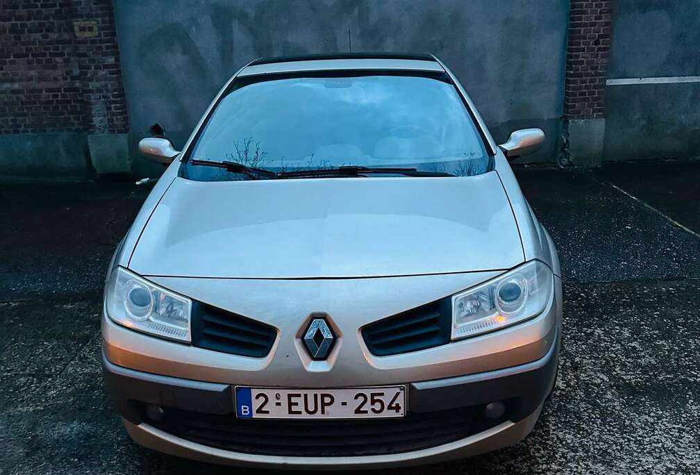 Renault 1.9 dCi FAP Coupe-Cabriolet Dynamique