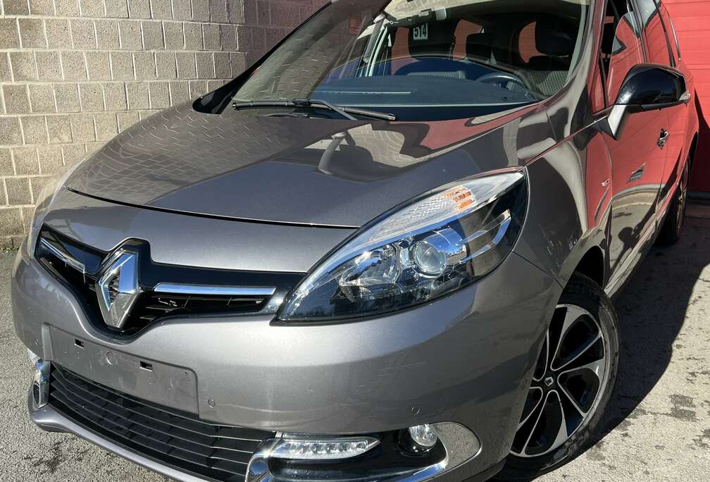 Renault 1.5 dCi Limited 5pl. EDC + CAMÉRA + NAVI + CLIM