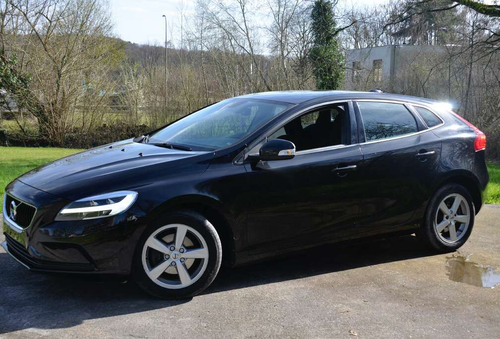 Volvo V40 2.0 D2 Eco Kinetic Feux Led