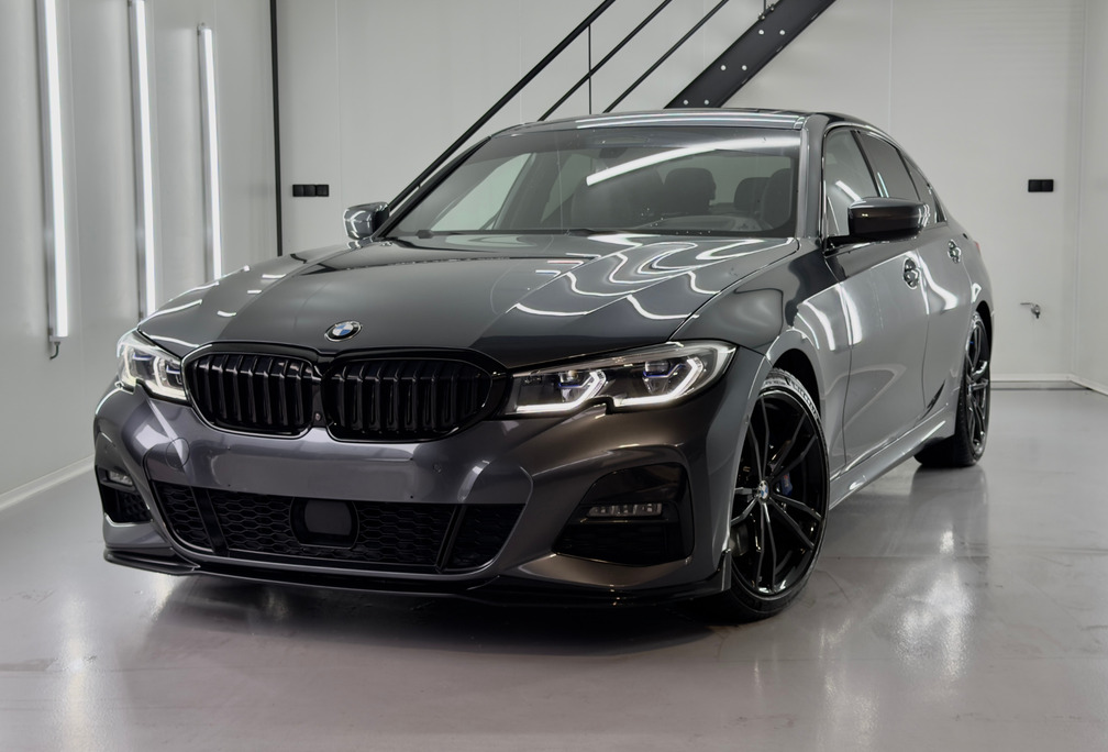 BMW BMW 330i G20 M Sport  Laser  HUD  360  Sportuitlaat  High-End Detail