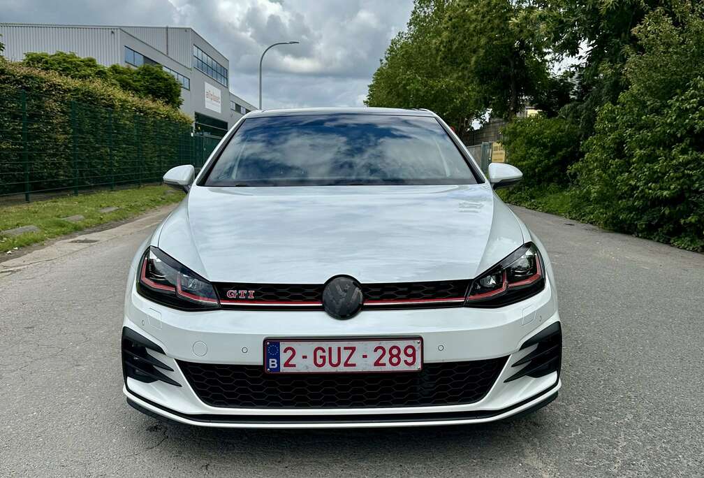 Volkswagen 2.0 TSI Performance DSG