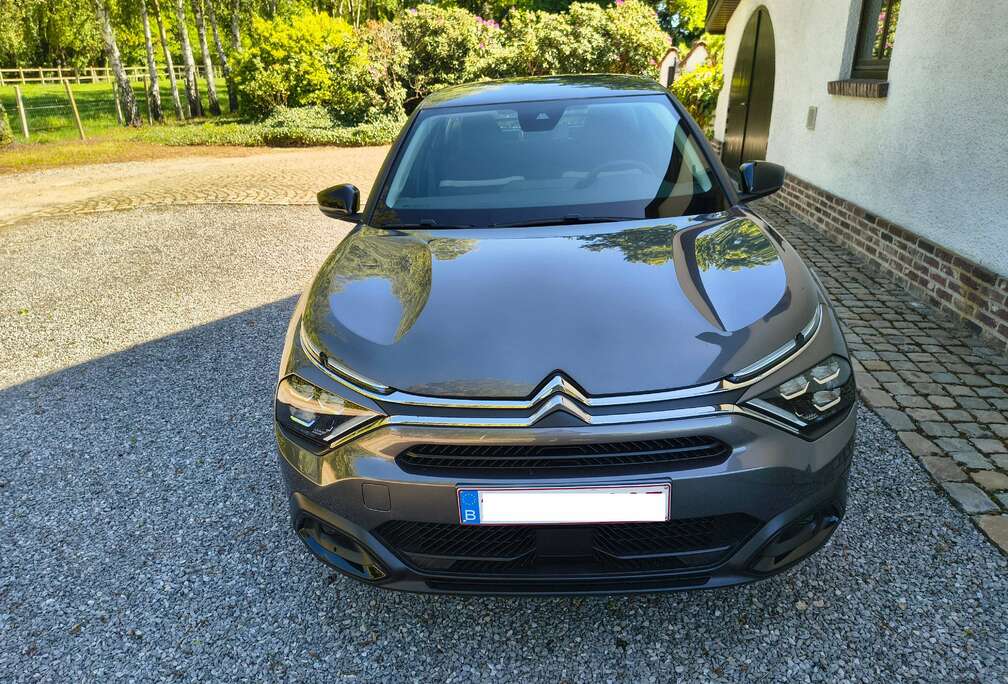 Citroen C4 1.2 PureTech -Zeer net, rookvrij & garantie tot september  2026